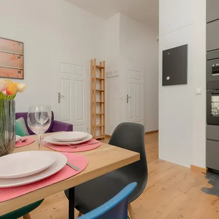With Balcony Warsaw's Praga By Renters Daire *