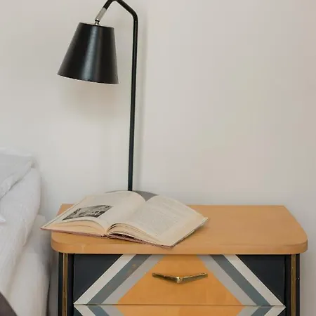 Apartment With Balcony Warsaw's Praga By Renters Warsaw